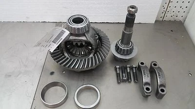 Dodge Ramcharger Front Differential Carrier & Gears 3.54 Ratio W150 W100 - Image 1 of 4