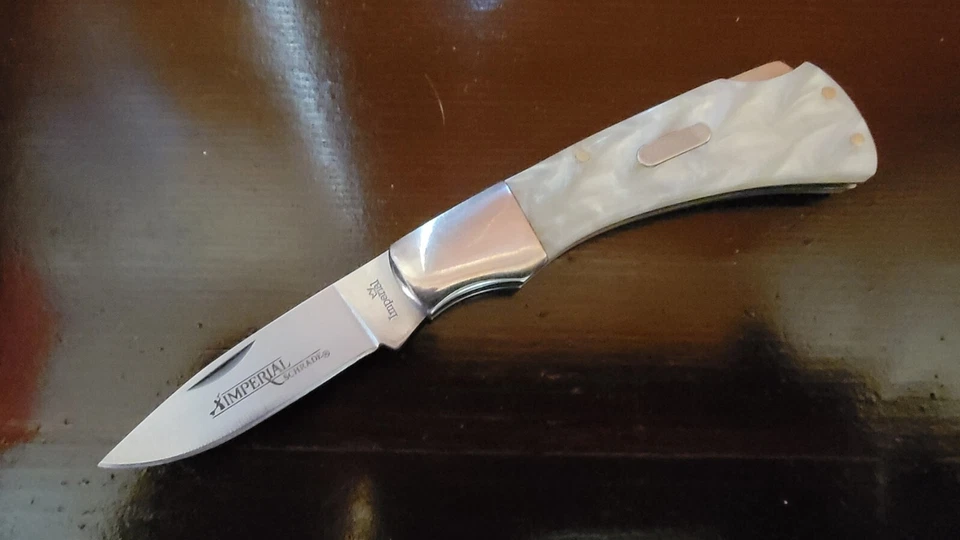 Imperial IMP23 Lockback Foto 1 de 4