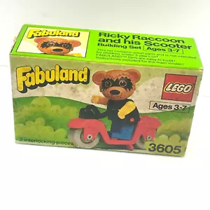 Juego De Colección Lego Fabuland 3605 Ricky Raccoon & His Scooter Años 70 NUEVO SELLADO EN CAJA - Imagen 1 de 10