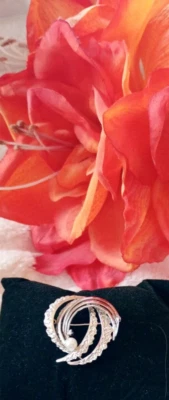 Anstecknadel, Brosche,Weißgold 585 er /  Brillanten und Zuchtperle,Elegant - Bild 1 von 4