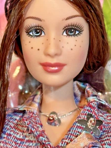 Barbie Fashion Fever Gillian mit Sommersprossen & kastanienbraunen Haaren Asst H0644 Neu ✨⭐️✨ - Bild 1 von 16
