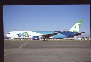 Orig 35mm Airline Dia TMA Cargo 767-375ERF CS-TLZ - Bild 1 von 1