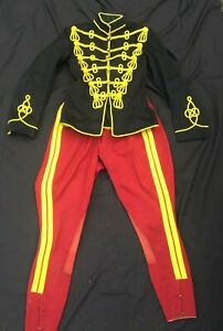 11TH HUSSARS TROOPERS TUNIC AND BREECHES , FULL DRESS UNIFORM 1909 DATED , SUPER