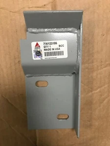 700123186 Massey Ferguson/Hesston 185SI/185SII balers rh plunger top PLATE - Picture 1 of 1