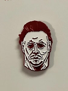 Spilla smalto rosso Halloween Michael Myers rara slasher horror sold out piccola - Foto 1 di 2