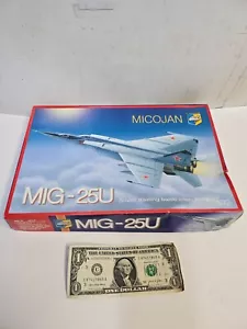Micojan MiG-25U Unassembled plastic 1/72 scale Soviet Mikoyan -New No Decals - Picture 1 of 3