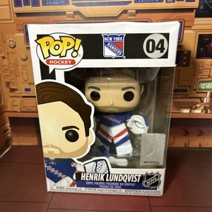 Funko Pop! NHL Henrik Lundqvist #04 NY Rangers Blue Jersey Hockey W/Protector - Imagen 1 de 9