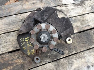 IVECO DAILY 35C TWIN WHEEL ABS O/S FRONT HUB (WISHBONE) 2012 - 2014 - Picture 1 of 5