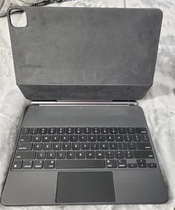 Authentic Black Apple iPad Pro 12.9" Magic Keyboard for 3/4/5/6 Gen Great Cond. - Picture 1 of 4