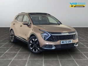 2022 72 KIA SPORTAGE 1.6 T-GDI 13.8KWH 4 AUTO AWD EURO 6 5DR SERVICE HISTORY - Picture 1 of 24