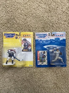 Nueva figura y tarjeta de parque Chan Ho 1997 alineación inicial NHL y MLB Chan Ho - Imagen 1 de 5