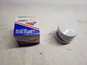 Group 7 V291 Engine Oil Filter - CARB, 3BBL - Picture 1 of 4