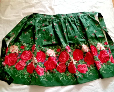 Christmas Hand Made Skirt Apron/ 21" Skirt Length/Flowers and Holly - Image 1 of 3