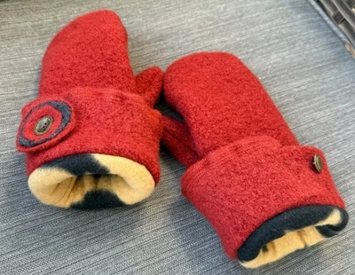 Mitones suéter de lana reciclada hechos a mano marrón oxidado con forro polar para mujer Foto 1 de 4