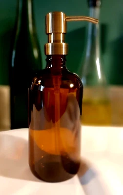SOAP Pump Dispenser AMBER Apothecary Glass Bottle BOSTON ROUND Lotion - Image 1 of 4