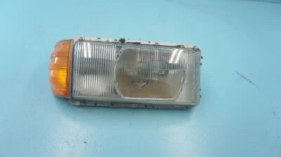  MERCEDES--BENZ W116 450SEL 6.9, MONTAJE FARO EURO LADO DERECHO Foto 1 de 4