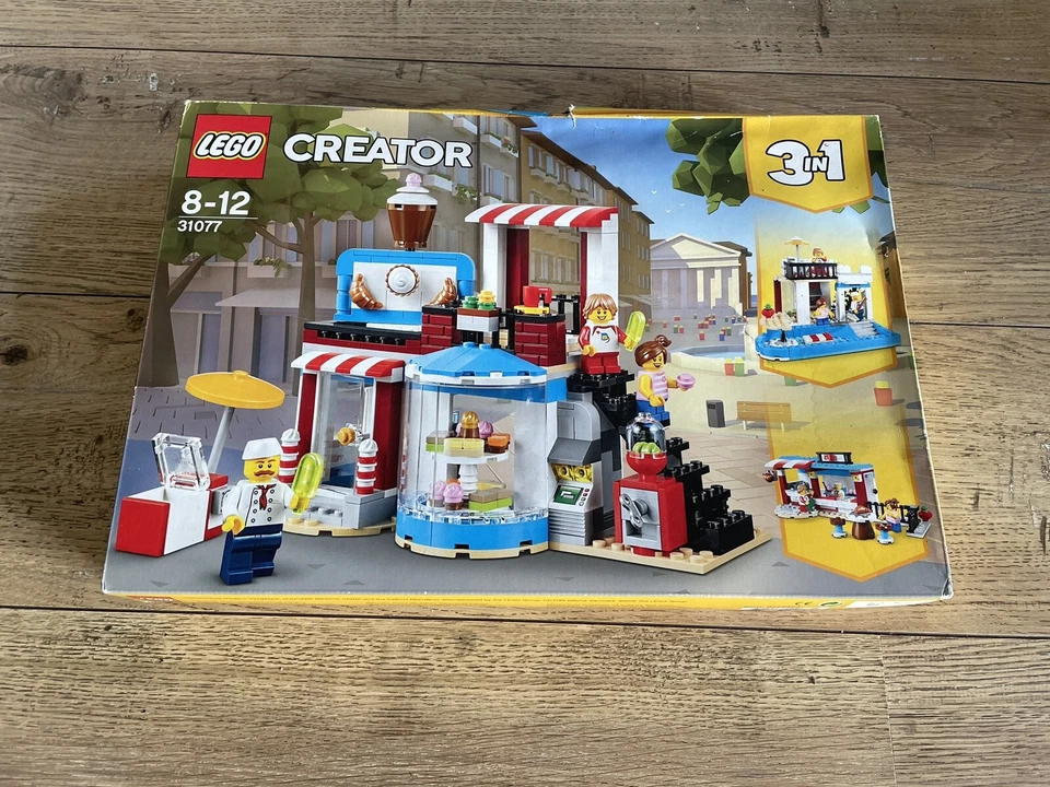 LEGO 31077 UNIVERS PLEIN DE SURPRISE CREATOR SCELLÉE MAIS ABÎMÉE - Photo 1/3