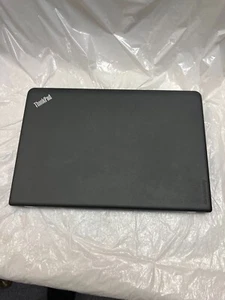 Lenovo ThinkPad E560 15" Intel Core i5-6200U 2GB RAM NO HD FOR PARTS - Afbeelding 1 van 13