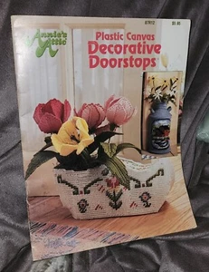 1991 Annie's Attic Plastic Canvas Decorative Doorstops 87R12 6 patterns - Picture 1 of 3