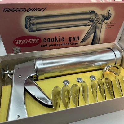 Vintage Wear-Ever Aluminum Cookie Gun & Pastry Decorator Trigger Quick - Image 1 of 4