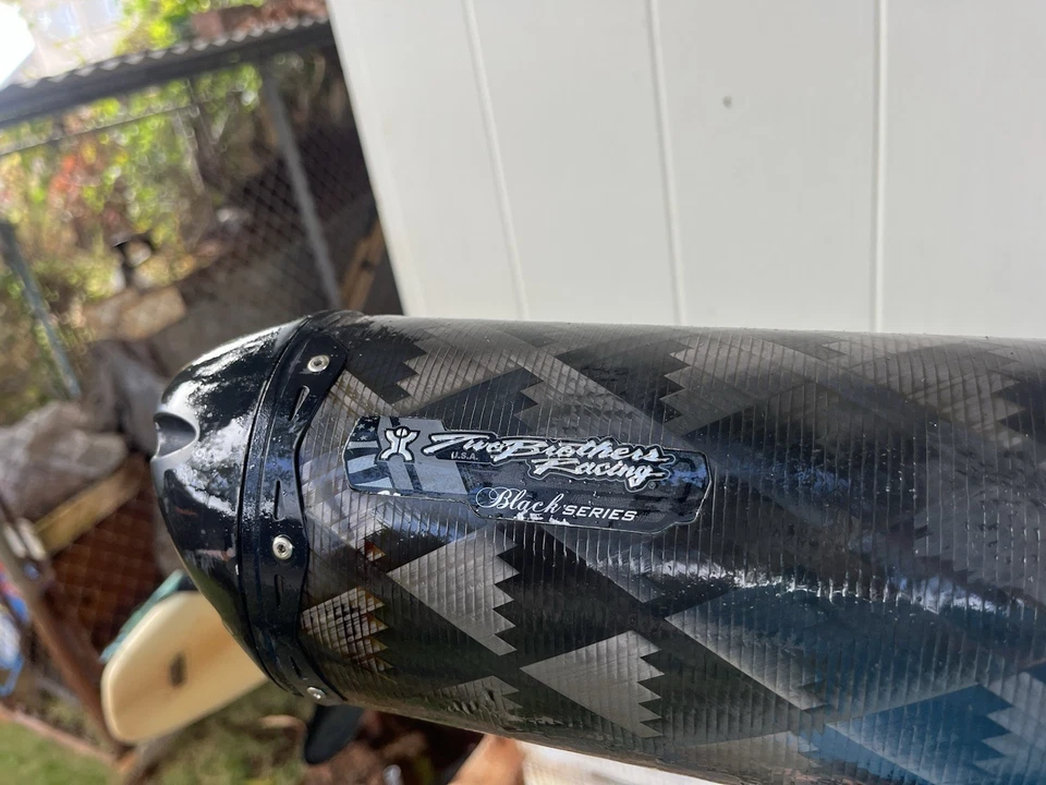 Yamaha FZ1 FZ1000 2006-2015 Fazer Two Brothers silenciador tubo lata Foto 1 de 4