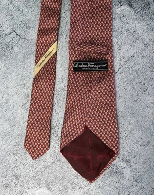 Salvatore Ferragamo Silk Tie Men's Classic  Pattern Made in Italy Red - Image 1 of 4