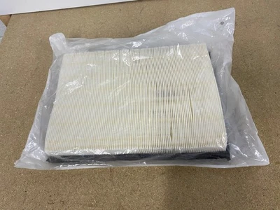 05018777AC New OEM Mopar Air Filter for 2005-2010 Jeep Commander Grand Cherokee - Image 1 of 2