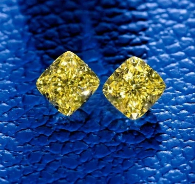 1 Ct Fancy yellow cushion Cut VVS1 Diamond Premium Quality Loose Gemstone 6x6MM - Image 1 of 4