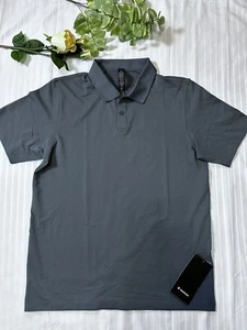 Neu mit Etikett $ 88 lululemon Piqué klassische Passform kurzärmliges Poloshirt - OLBL - Größe L - Bild 1 von 6
