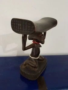 Statue Africaine. African Statue Luba Stool - Picture 1 of 9