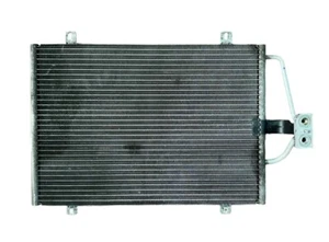 CONDENSATORE RADIATORE CLIMA A/C RENAULT MEGANE 1.9 DIESEL 2000 - 7700418301C - Foto 1 di 7