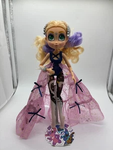 Hairdorables Hairmazing Bella Doll 25 cm, Articulated - Picture 1 of 5