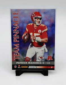 Pináculo del equipo Panini Encore Patrick Mahomes y Brock Purdy #2 2024 - Imagen 1 de 2