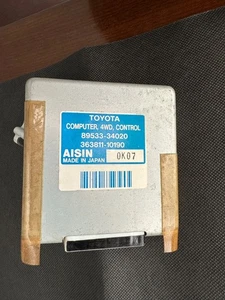 01-02 Toyota Sequoia Transfer Case 4WD Control Module w Skid Control 89533-34020 - Picture 1 of 5