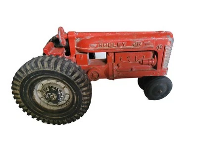 Tractor diecast Farmall modelo H - Hubley Jr. escala 1/16 años 60 Foto 1 de 4
