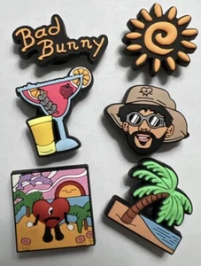 Bad Bunny Crocs Charms - Un Verano Sin Ti -Playa Sol -  Vino  Palmeras 6 Piezas - Picture 1 of 1