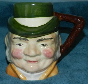 VINTAGE TOBY FIGUR TASSE ARTONE ENGLAND HANDBEMALT - Bild 1 von 3