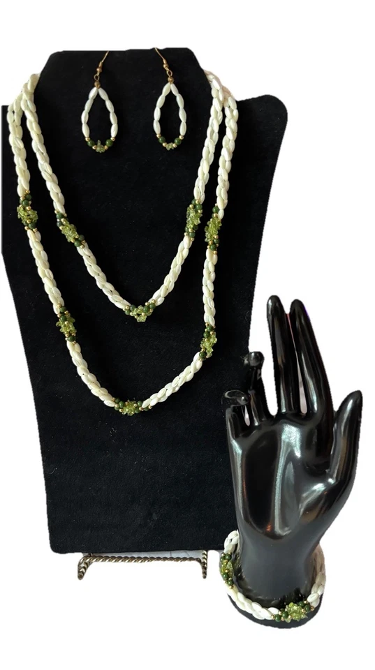 Juego de 4 collares, pendientes y pulsera vintage de madreperla peridoto Foto 1 de 4