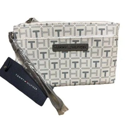 New Tommy Hilfiger Women's Logo Printed Medium Wristlet Wallet - Image 1 of 4