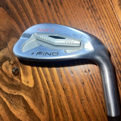 "Cuña de arena Ping Tour-S punto negro 56-12 56°, acero rígido flexible S300, derecha, 35,5""" Foto 1 de 4