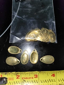 #1 HOJAS GIRATORIAS FRANCESAS PARA HACER SEÑUELOS DE PESCA - Imagen 1 de 5