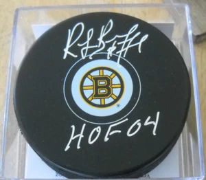 RAY BOURQUE AUTOGRAPH SIGNED PUCK COA BOSTON BRUINS HOF 2004 JSA - Picture 1 of 3