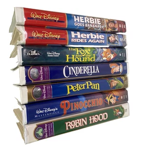 Disney VHS Lote de 7 Películas Clamshell Peter Pan Pinocho Robin Hood Cenicienta - Imagen 1 de 24