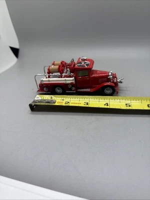 Matchbox Models of Yesteryear 1/34 1932 Ford AA Fire Truck YFE06 Die Cast Metal - Image 1 of 4