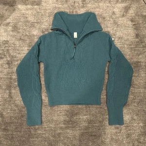 Suéter Lululemon Tejido con Cable Verde De Gran Tamaño Media Cremallera Talla Pequeña RTL 148 $ - Imagen 1 de 4
