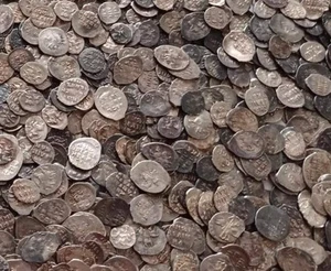 Verschiedene Silberkopeken Iwans IV. des Schrecklichen (1547-1584), Russland - 6,50$ pro c - Bild 1 von 1