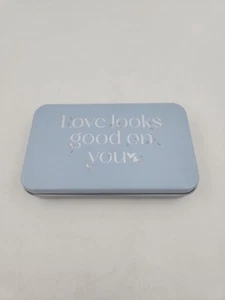 Bride Travel Makeup Brush 5 Set With A Keepsake Tin Love Looks Good on You - Picture 1 of 5