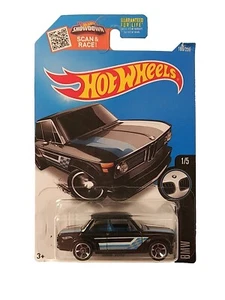 1:63 Mattel Hot Wheels BMW 2002 (E10) 2016 Mainline Series 186 schwarz - Bild 1 von 2