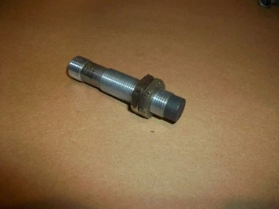 Balluff Proximity Sensor BES M12MF1-PSC10F-S04G   10-30vdc  10mm Sensing - Image 1 of 2