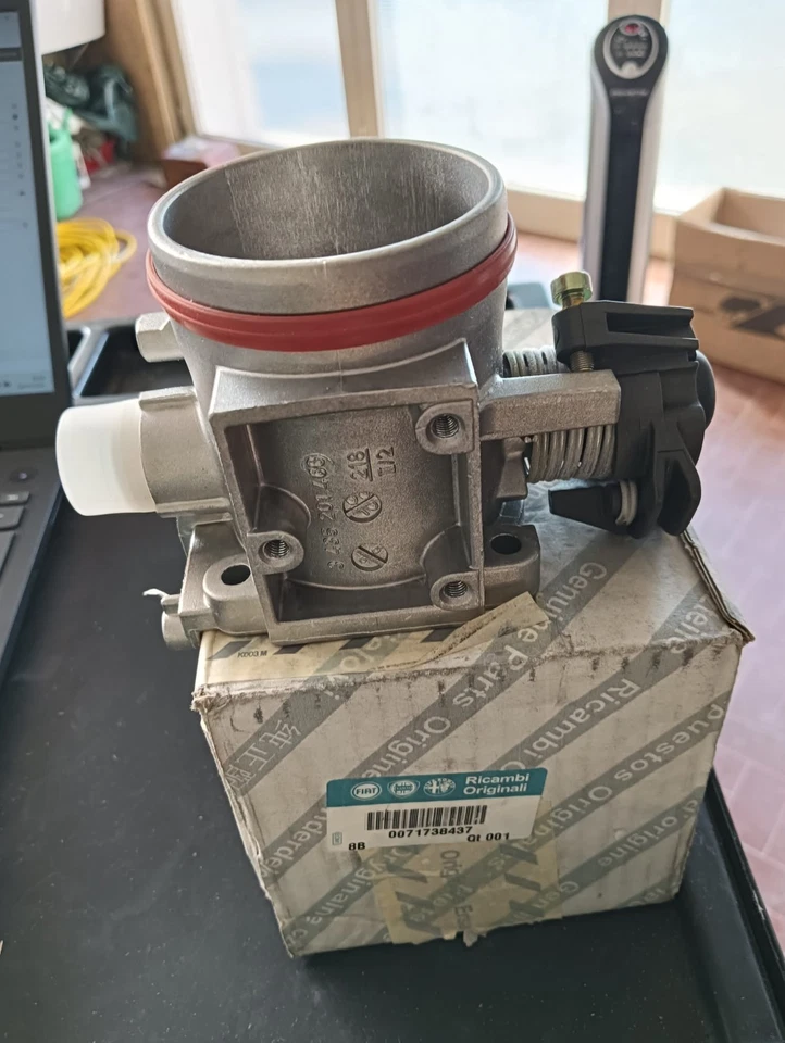 Corpo farfallato (Ricambio originale Fiat, Lancia, Alfa-Romeo) - Immagine 1 di 1